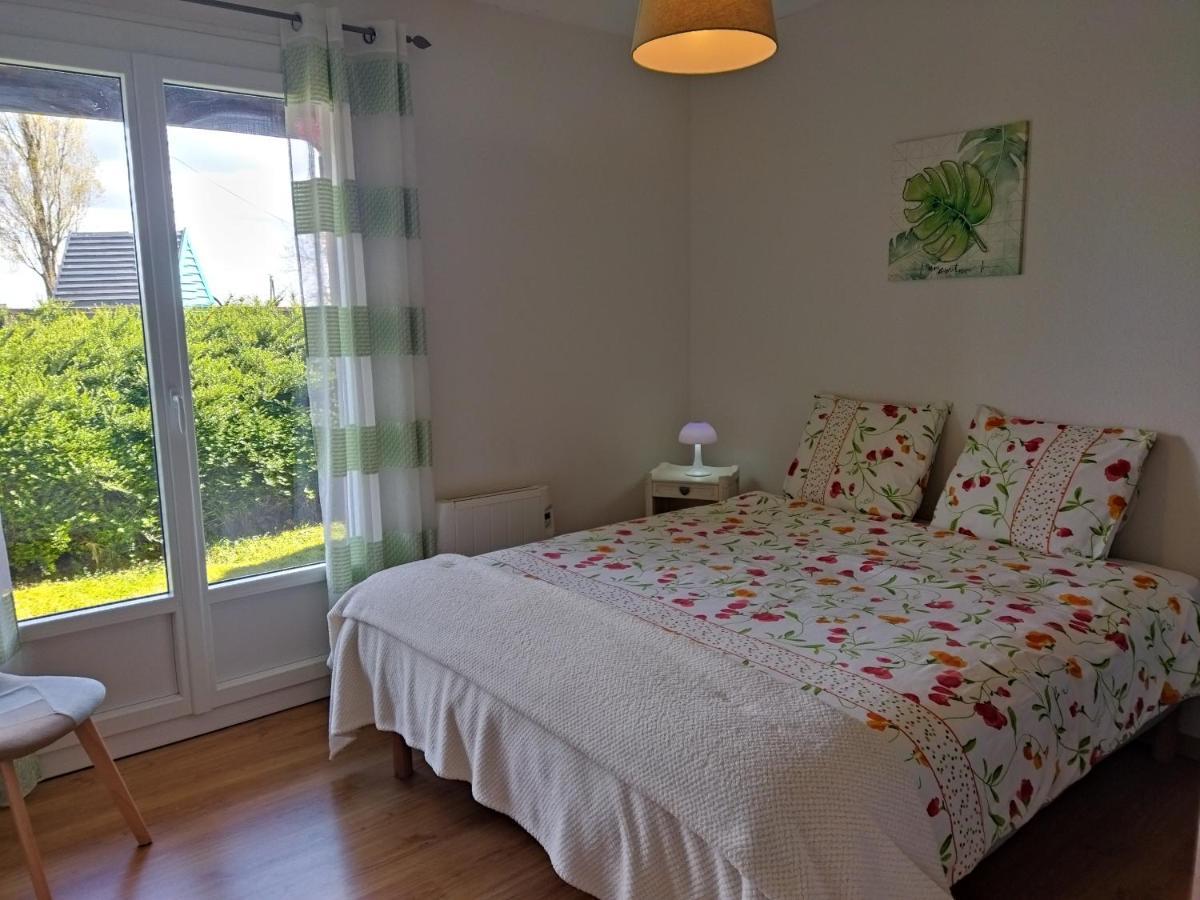 Les Fortelles Chatillon-sur-Broue Exterior foto